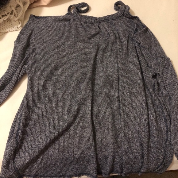 Sweater - Picture 3 of 3